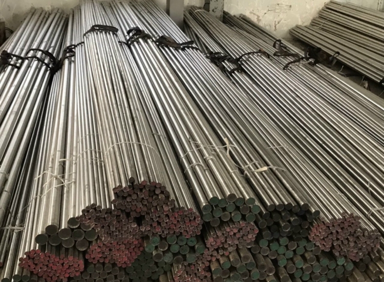 LÁP TRÒN ĐẶC 304- PHI 6|STAINLESS STEEL 304 ROUND BAR , Diameter 6mm