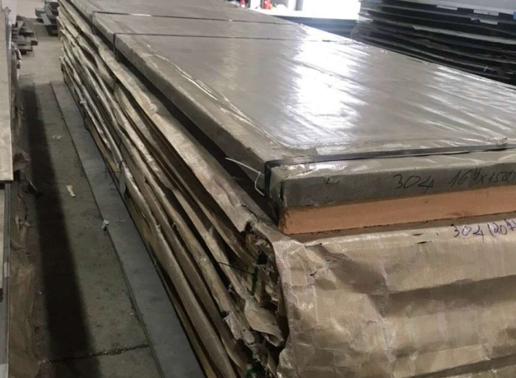 THÉP KHÔNG GỈ INOX 440C | SUS440C | 9Cr18Mo(THÉP LÀM DAO CẠO RÂU)