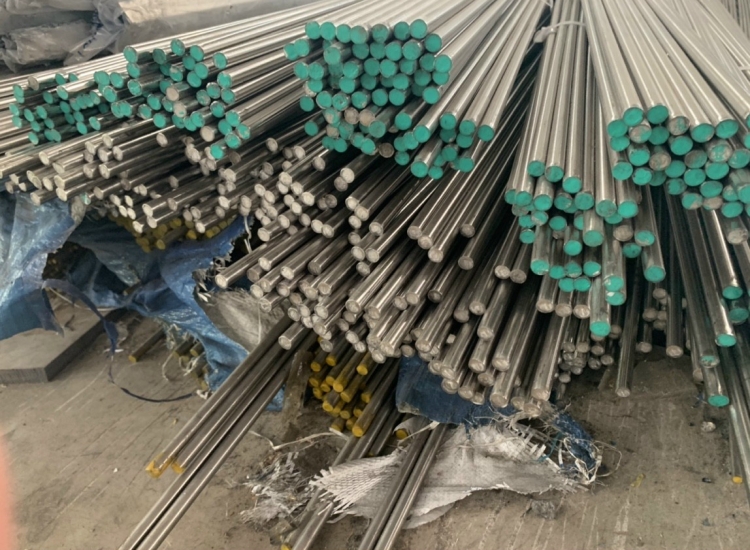 LÁP TRÒN ĐẶC 304- PHI 6|STAINLESS STEEL 304 ROUND BAR , Diameter 6mm