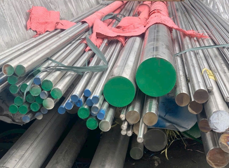 LÁP TRÒN ĐẶC 304- PHI 280|STAINLESS STEEL 304 ROUND BAR , Diameter 280mm