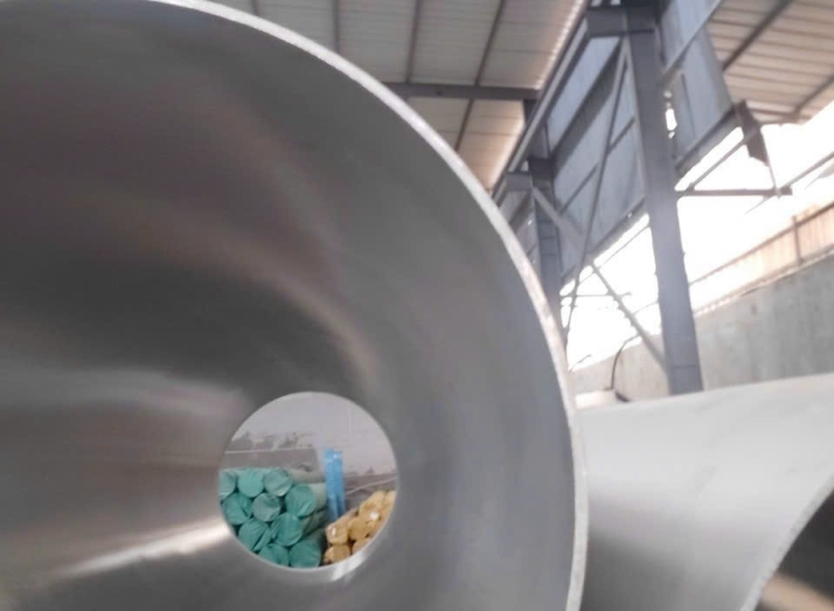 ỐNG ĐÚC INOX DN 900- PHI 914  ĐỘ DÀY SCH 10,SCH 40,SCH 80,XXS