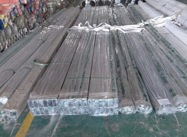 HỘP INOX CHỮ NHẬT 304|316 -  60 x 80 x 6.0 MM