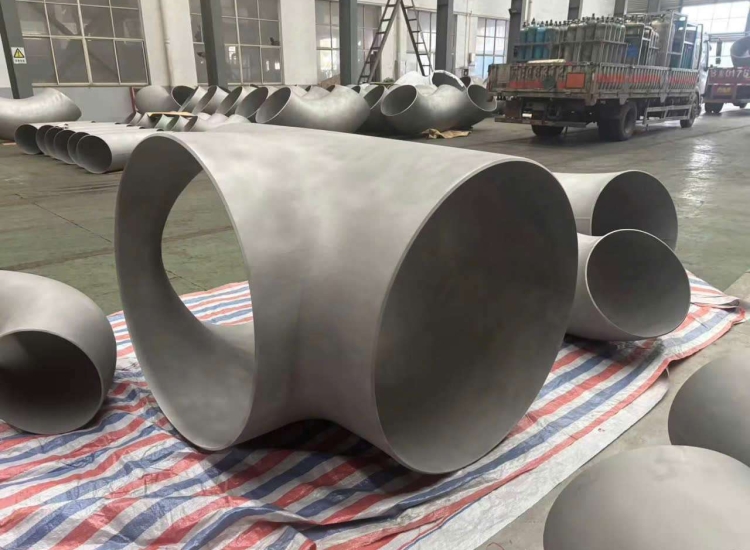 TÊ HÀN INOX 304 - 316/ STAINLESS STEEL WELDED TEE 304, 316
