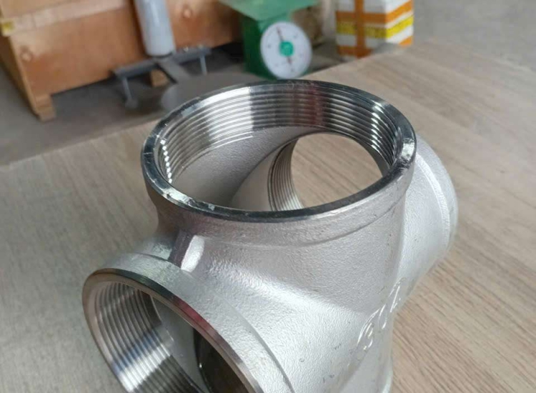 CHỮ THẬP REN INOX 304, 316 ( TỨ THÔNG INOX )