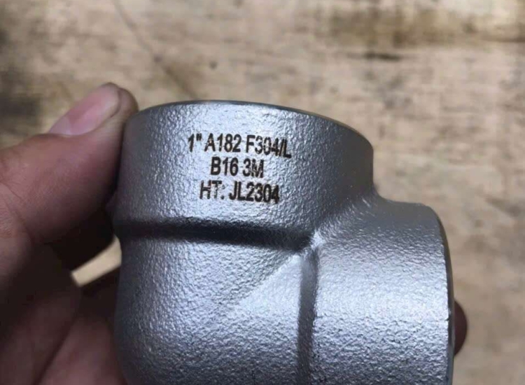 CO ĐIẾU INOX – CÚT REN TRONG REN NGOÀI 304, 316
